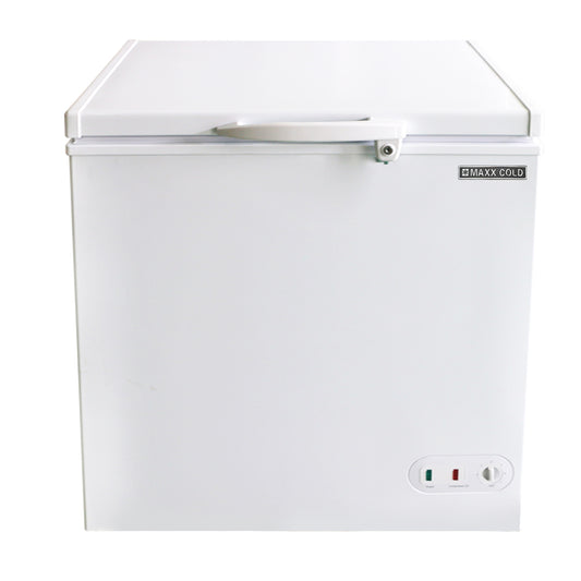 Maxx Cold Select Series Compact Chest Freezer with Solid Top, 30.4"W, 5.2 cu. ft. Storage Capacity, Locking Lid, Garage Ready, in White (MXSH5.2SHC)